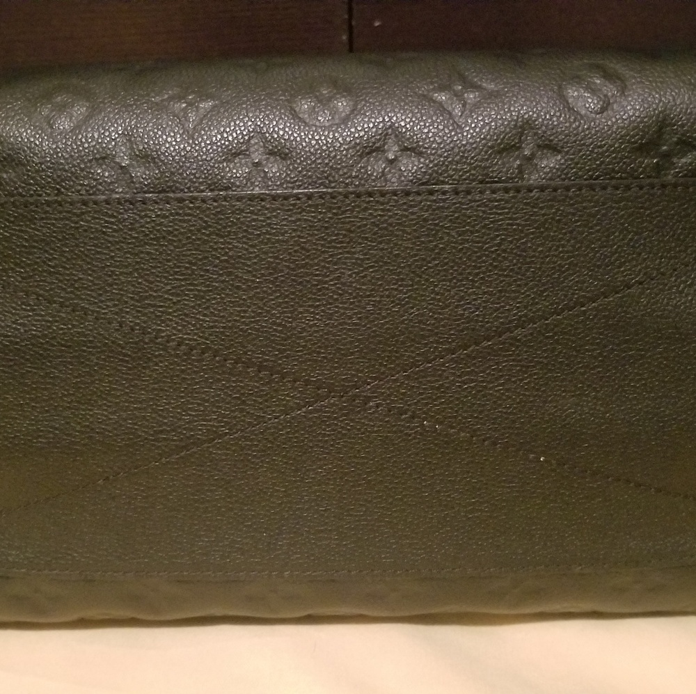 Louis Vuitton Montaigne GM - Picture 3 of 4